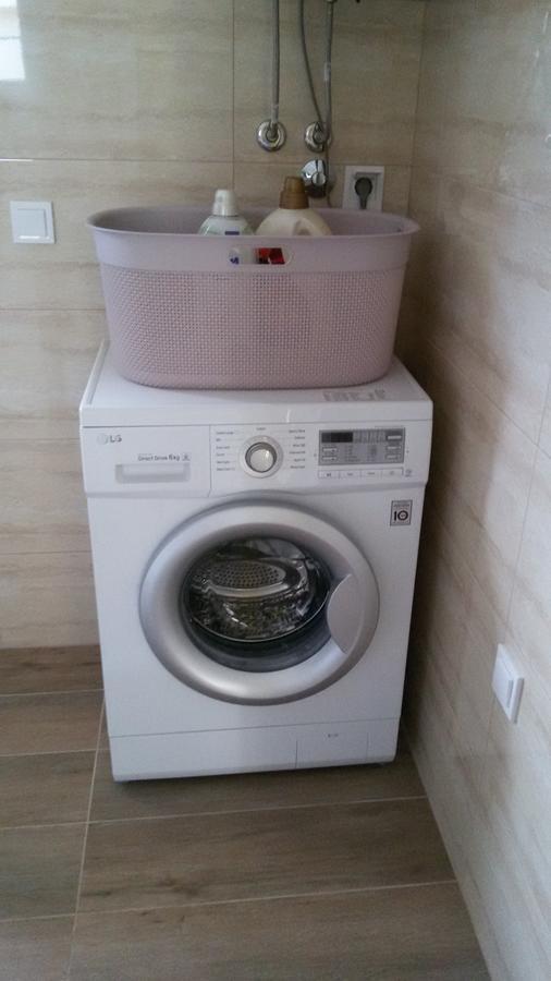 Apartman Viktorija Lägenhet Vodice Exteriör bild